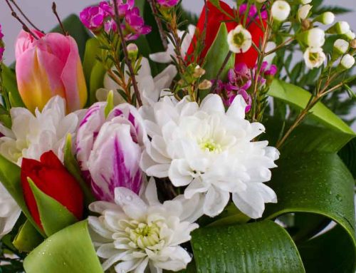 Twin Oaks Funeral Home Flower Delivery for Veterans Day Flowers: Available at Pugh’s Flowers