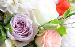 Pugh's Flowers offers Wedding Planning